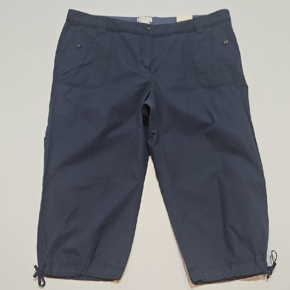 Van Heusen Navy Drawstring Capri Size 18